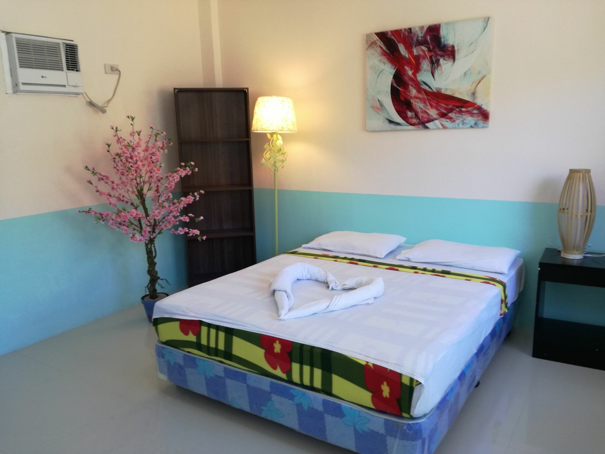 מקטאן Richdel Hotel Resort מראה חיצוני תמונה